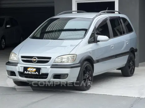 ZAFIRA 2.0 MPFI ELEGANCE 8V FLEX 4P AUTOMÁTICO
