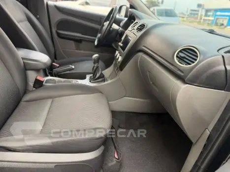 Focus Sedan 2.0 16V/2.0 16V Flex 4p