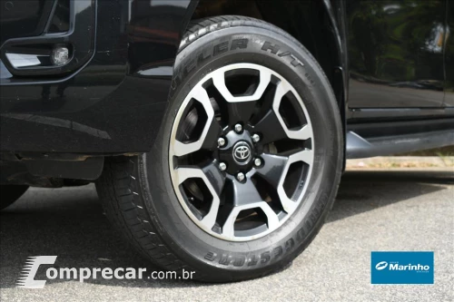 HILUX 2.8 D-4D TURBO DIESEL CD SRX 4X4 AUTOMÁTICO