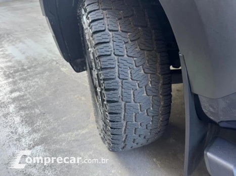 S10 - 2.8 16V TURBO Z71 CD 4X4 AUTOMÁTICO