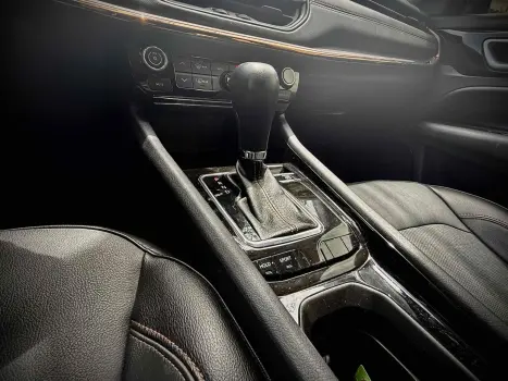 COMPASS 1.3 T270 TURBO FLEX LIMITED AT6