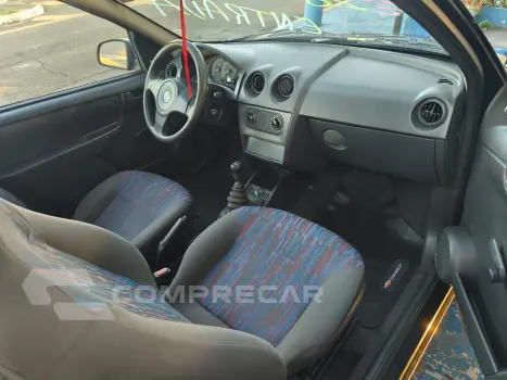 CELTA 1.0 MPFI Life 8V