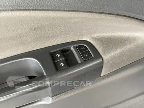 Saveiro 1.6 Cross Cd 16V Flex 2P Manual