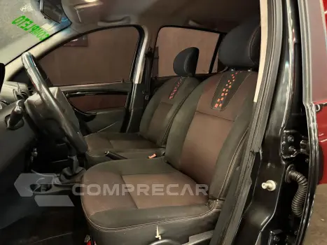 Sandero 1.6 STEPWAY 16V FLEX 4P MANUAL