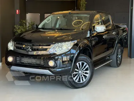 Mitsubishi L200 TRITON 2.4 16V Turbo Sport HPE TOP CD 4X4 4 portas