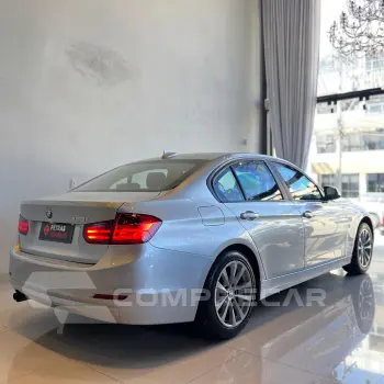 328I 2.0 Modern Sedan 16V