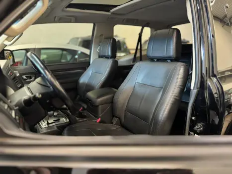 Pajero Full 3.8 V6 24V HPE 4X4 AUTOMÁTICO