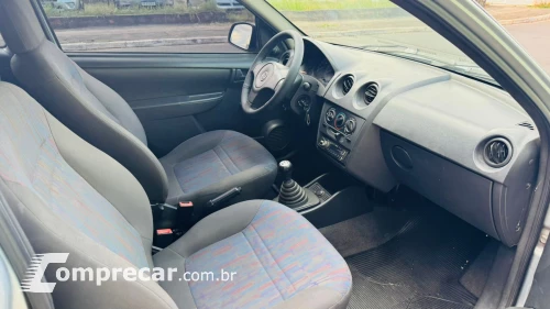 CELTA 1.0 MPFI Life 8V