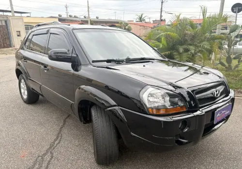 Hyundai TUCSON 2.0 MPFI GLS 16V 143cv 2WD 4 portas
