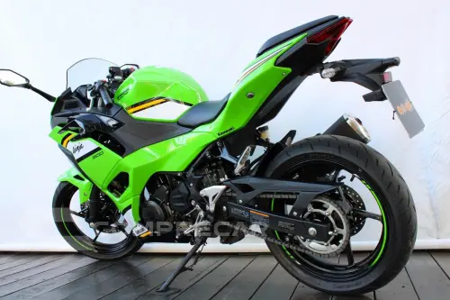 KAWASAKI NINJA 500 SE