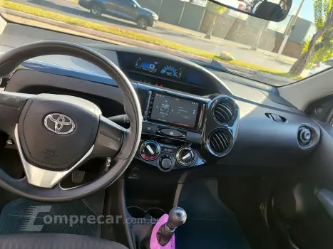 Etios Hatch 1.3 16V 4P FLEX