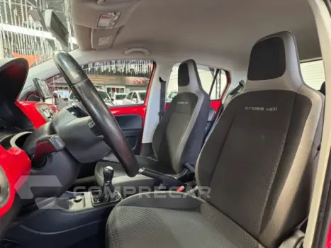 CROSS UP - 1.0 TSI 12V 4P MANUAL