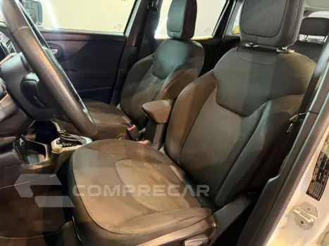 Renegade 1.8 16V Flex Sport 4P Automático
