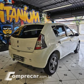 SANDERO EXP1016V
