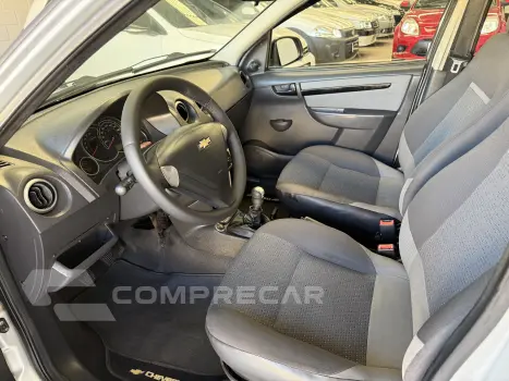 CELTA 1.0 MPFI LT 8V