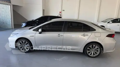 COROLLA 1.8 VVT-I Hybrid Altis