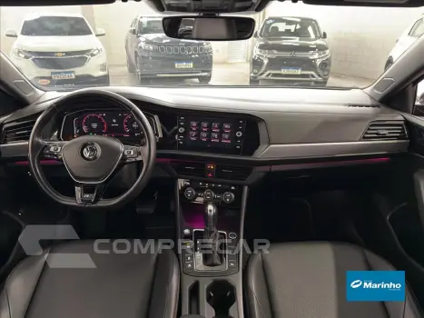 JETTA 1.4 250 TSI TOTAL FLEX R-LINE TIPTRONIC