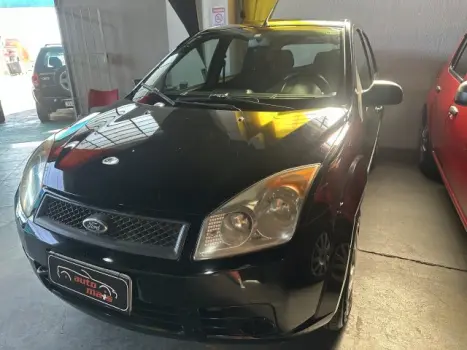 FORD FIESTA HATCH - 1.0 MPI CLASS HATCH 8V 4P MANUAL 4 portas