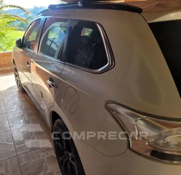 OUTLANDER 3.0 GT 4X4 V6 24V