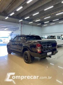RANGER 2.2 Black 4X2 CD 16V