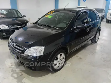 CHEVROLET Corsa 8v 1.8 4 portas