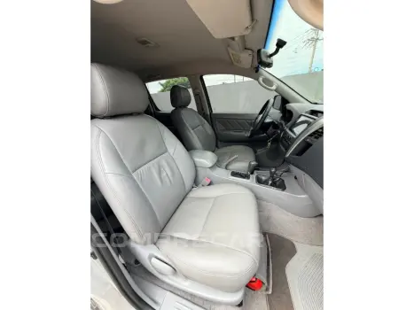 HILUX 3.0 SRV 4X4 CD 16V TURBO INTERCOOLER DIESEL 4P AUTOMÁT