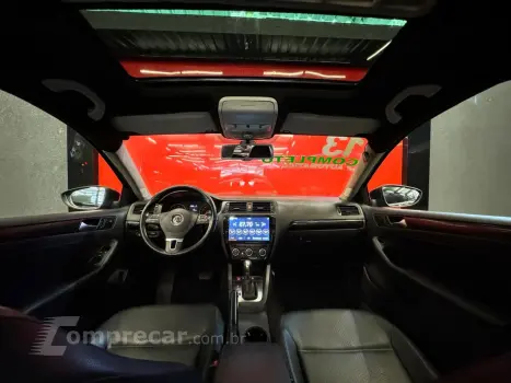 Jetta 2.0 Comfortline Flex 4P Tiptronic