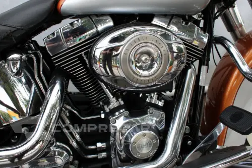 HARLEY-DAVIDSON SOFTAIL DELUXE