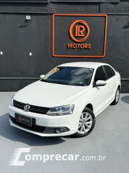 Volkswagen JETTA 2.0 Comfortline 4 portas