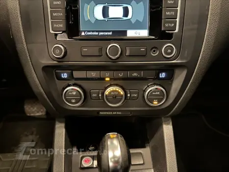 Jetta 2.0 Comfortline Flex 4P Tiptronic