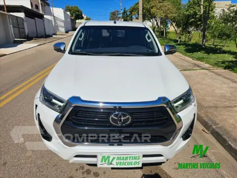 HILUX 2.8 D-4D TURBO DIESEL CD SRX PLUS 4X4 AUTOM