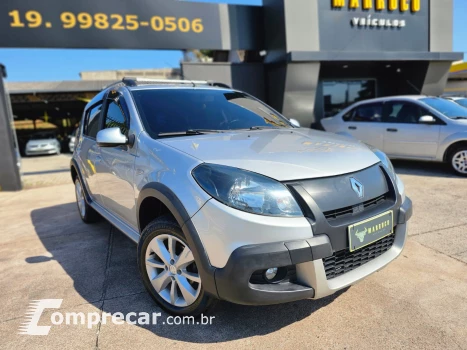 Renault SANDERO 1.6 Stepway 8V 4 portas