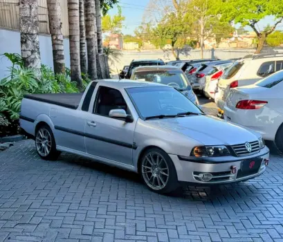 Volkswagen SAVEIRO 1.8 MI Crossover CS 8V G.III 2 portas