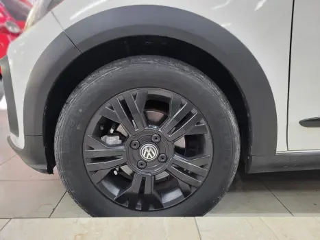 up! cross 1.0 TSI Total Flex 12V 5p