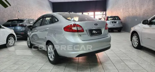 Fiesta Sedan SE 1.6 16V Flex 4p