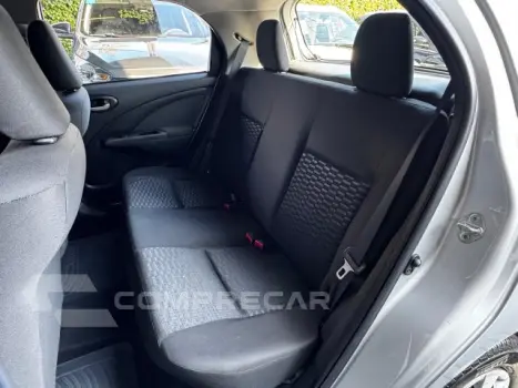 ETIOS HATCH - 1.5 XS 16V 4P MANUAL