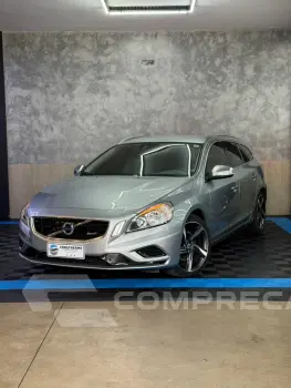 Volvo V60 2.0 T5 R Design Turbo 4 portas
