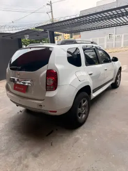 DUSTER 2.0 Tech Road 4X2 16V