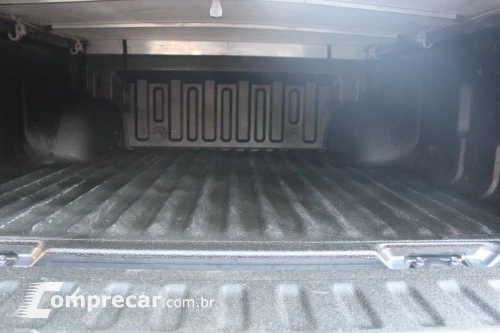 L 200 Triton 2.4 16V SPORT HPE-S 4X4 CABINE DUPLA TURBO DIES