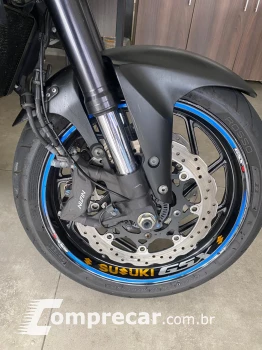 GSX-S 750