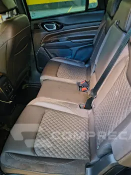 COMMANDER 2.2 Turbo Overland