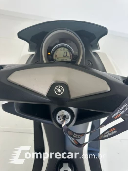 YAMAHA/NMAX