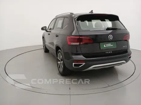 TAOS 1.4 250 TSI TOTAL FLEX HIGHLINE AUTOMÁTICO