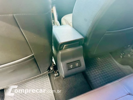 CAPTUR Iconic 1.3 TB 16V Flex 5p Aut.