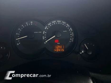 CLASSIC - 1.0 MPFI LS 8V 4P MANUAL
