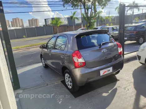 Etios Hatch 1.3 16V 4P FLEX