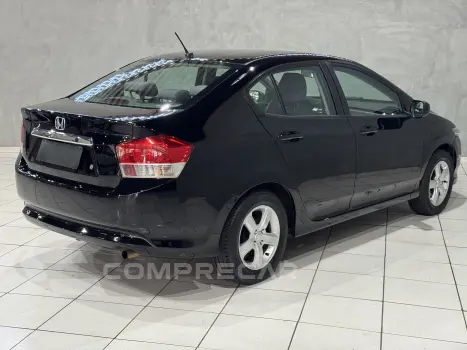 CITY 1.5 LX Sedan 16V