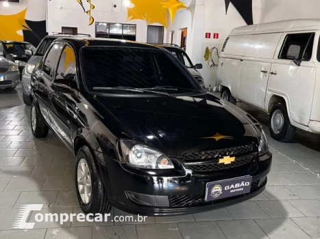 CLASSIC - 1.0 MPFI LS 8V 4P MANUAL