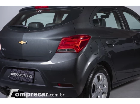 ONIX 1.4 MPFI LT 8V FLEX 4P AUTOMÁTICO