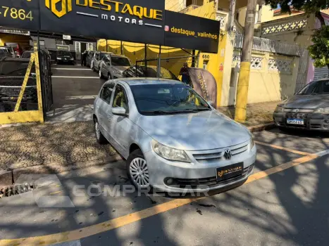 Volkswagen Gol (novo) 1.0 Mi Total Flex 8V 4p 4 portas